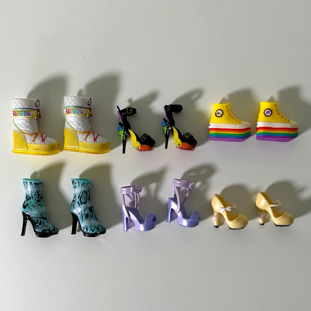 Rainbow High Doll Shoes Set of 6 (93F)